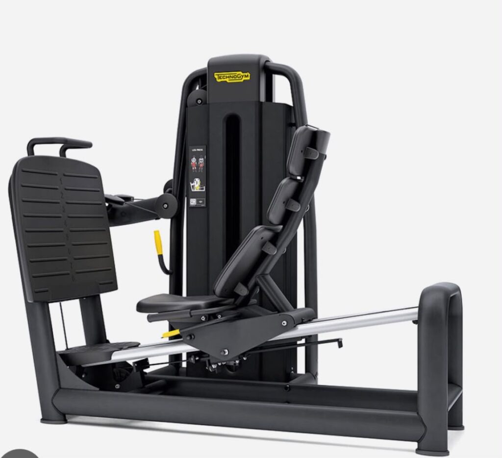 Leg Press Selection 700 - Technogym